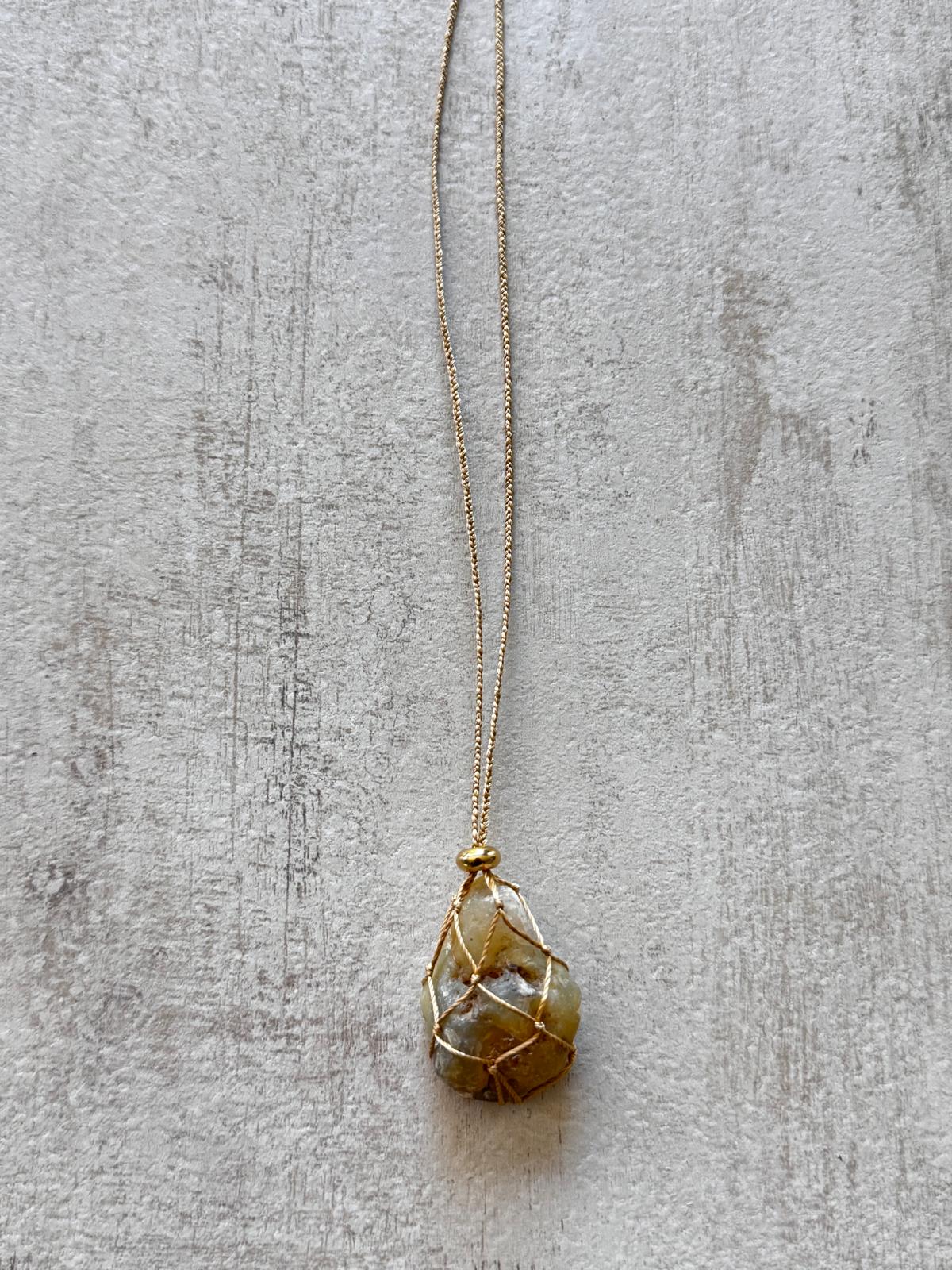 Pod · No. 082 — Raw grey agate, hand-braided