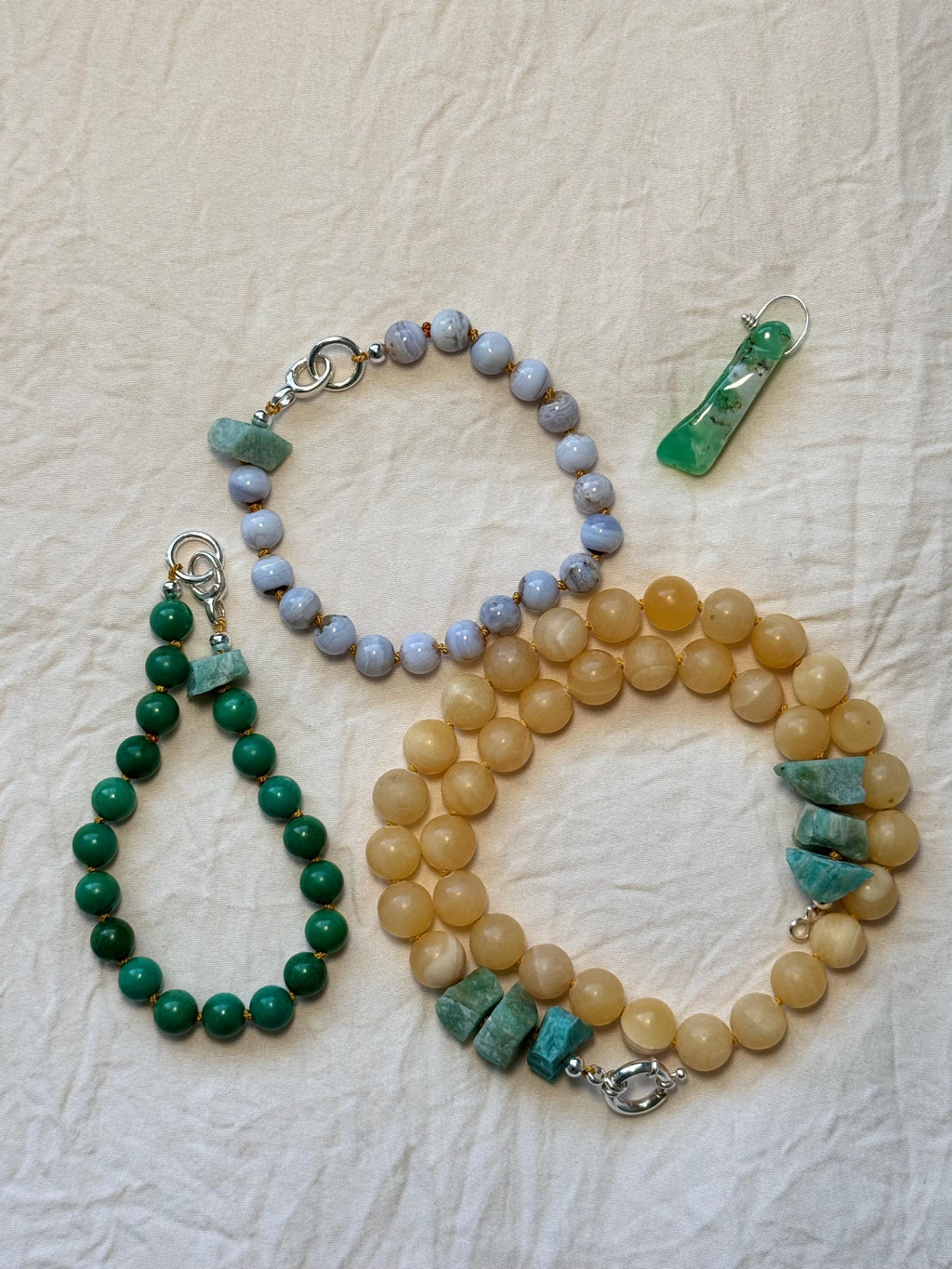 The Transformer Gemstone Necklace